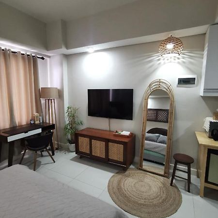 Baseline Premier - Studio With Mountain View Себу Экстерьер фото